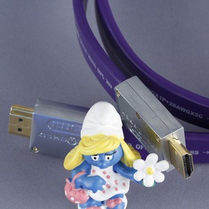 Кабель HDMI - HDMI WireWorld Ultraviolet 6 HDMI-HDMI 12.0m
