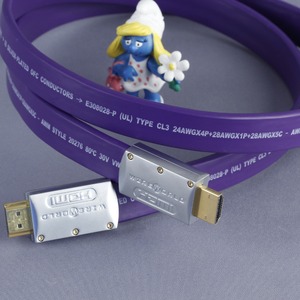 Кабель HDMI - HDMI WireWorld Ultraviolet 6 HDMI-HDMI 0.3m