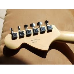 Электрогитара Fender AMERICAN SPECIAL STRATOCASTER MN 2-COLOR SUNBURST