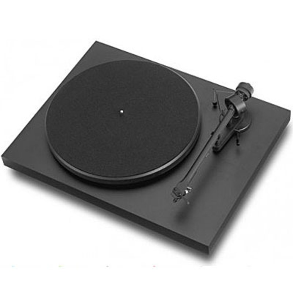Проигрыватель винила Pro-Ject Debut III Black