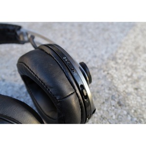 Наушники мониторные беспроводные Sennheiser Momentum Wireless M2 AEBT Black