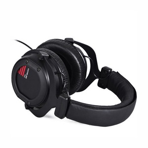 Наушники мониторные классические Beyerdynamic Custom One Pro Plus Black