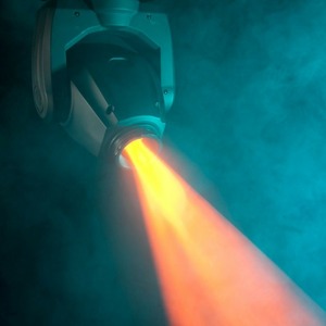 Прожектор полного движения LED American DJ Inno Spot PRO