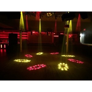 Прожектор полного движения CHAUVET PRO Rogue R1 Beam