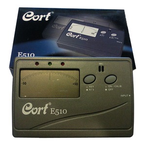 Тюнер/метроном Cort E510