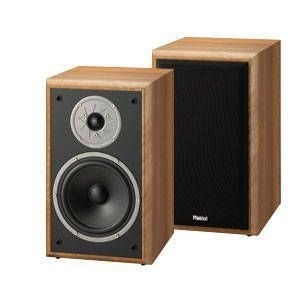 Полочная акустика Magnat Monitor Supreme 200 Walnut