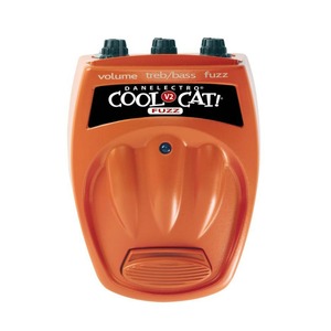 Гитарная педаль эффектов/ примочка Danelectro CF2 Cool Cat Fuzz V2