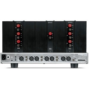 Усилитель мощности McIntosh MC207