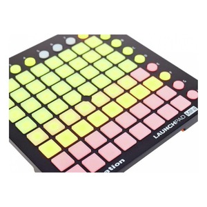 Миди контроллер Novation Launchpad Mini MK2