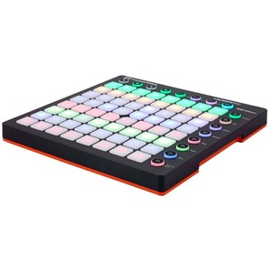 Миди контроллер Novation Launchpad MK2