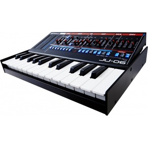 Аналоговый синтезатор Roland JU-06