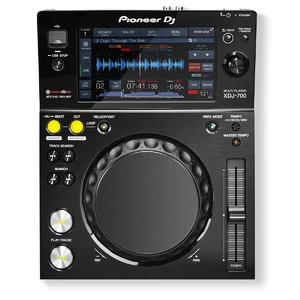 DJ контроллер Pioneer XDJ-700