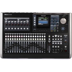 Студийный рекордер/проигрыватель TASCAM DP-24SD