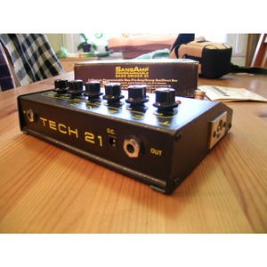 Di-Box Tech 21 SansAmp Bass Driver DI