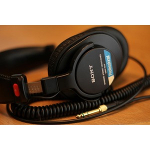 Наушники мониторные студийные Sony MDR-7506