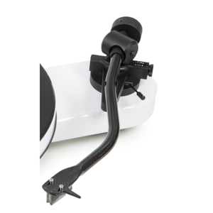 Проигрыватель винила Pro-Ject RPM 3 Carbon White