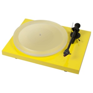 Проигрыватель винила Pro-Ject Debut Carbon DC Esprit Yellow