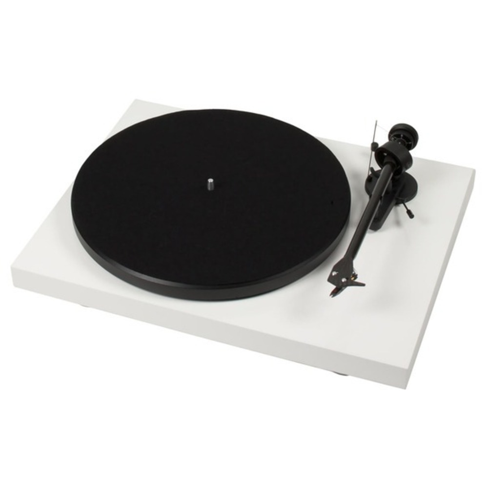 Проигрыватель винила Pro-Ject Debut Carbon DC Phono USB White