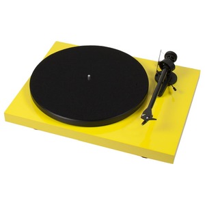 Проигрыватель винила Pro-Ject Debut Carbon DC Phono USB Yellow