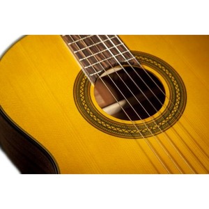 Классическая электроакустическая гитара Takamine GC1CE NAT