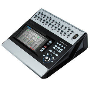 Цифровой микшер QSC TouchMix-30 Pro