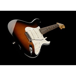 Электрогитара Fender DLX ROADHOUSE STRAT RW 3TSB