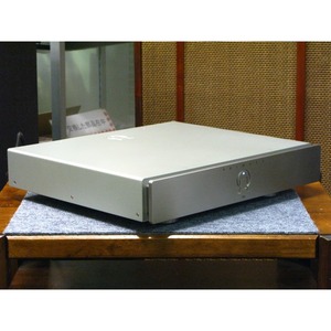 Фонокорректор Primare R32 Phono Titan