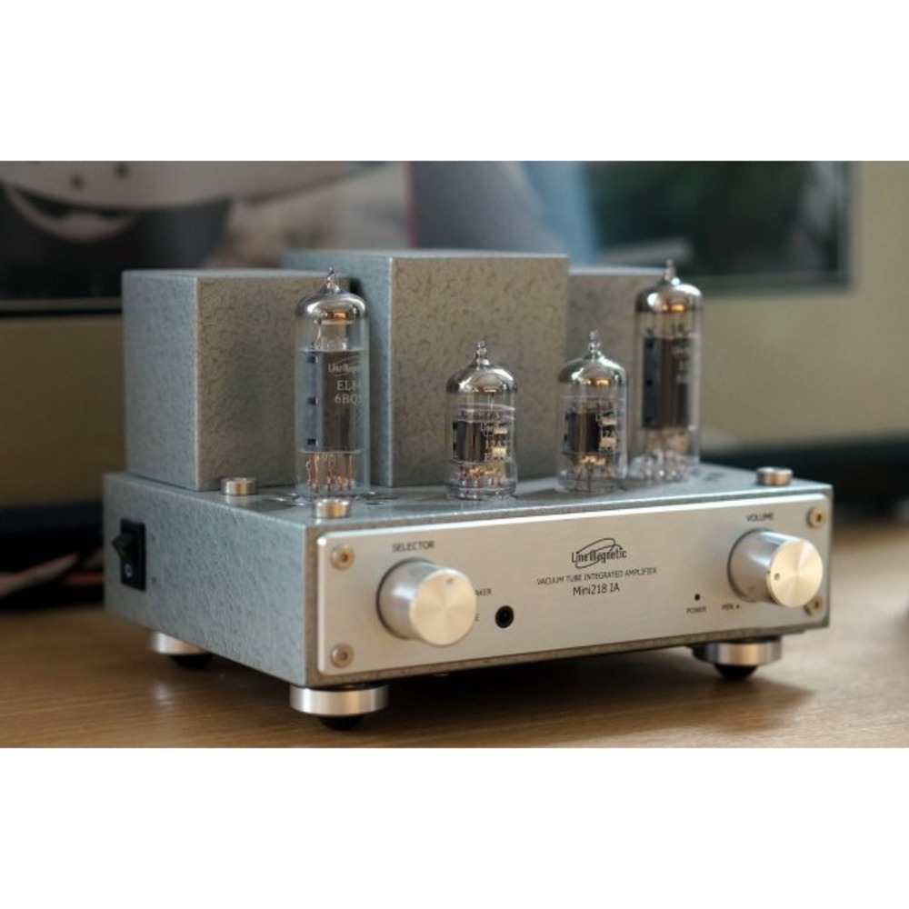 Интегральный усилитель Line Magnetic Mini 218IA Silver
