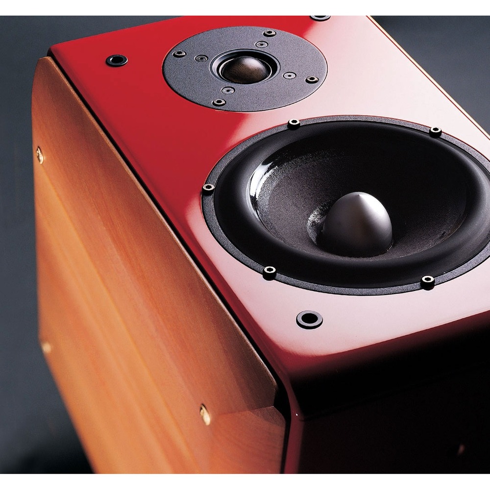 Полочная акустика Usher X-718 Enzo Red