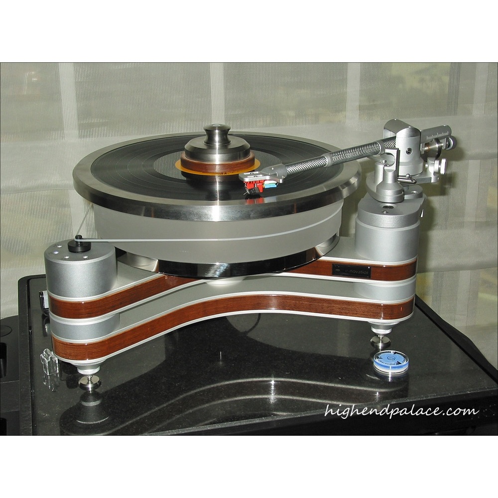 Проигрыватель винила ClearAudio Innovation Wood