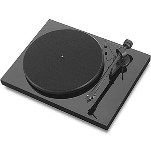 Проигрыватель винила Pro-Ject Debut III Phono SB Piano