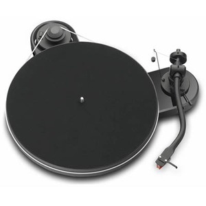 Проигрыватель винила Pro-Ject RPM 1.3 Genie Black (OM-3e)