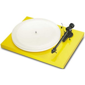 Проигрыватель винила Pro-Ject Debut III Esprit Yellow