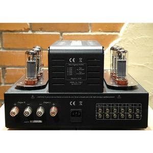 Интегральный усилитель Unison Research S6 Cherry