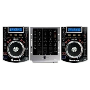 DJ микшерный пульт NUMARK M4