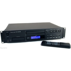 Студийный рекордер/проигрыватель TASCAM CD-200i