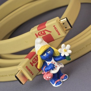 Кабель HDMI - HDMI Van Den Hul HDMI Flat HEAC 5.0m