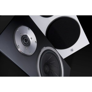 Полочная акустика Gato Audio FM-2 Walnut