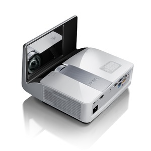 Проектор для домашнего кинотеатра Benq MX850UST