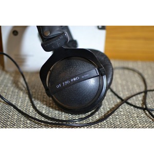 Наушники мониторные классические Beyerdynamic DT 770 PRO 32 Ohm