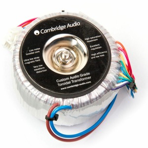 Интегральный усилитель Cambridge Audio Azur 651A Silver