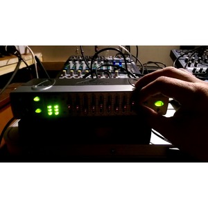 Эквалайзер Behringer FBQ 800 MINIFBQ