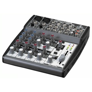 Аналоговый микшер Behringer XENYX 1002