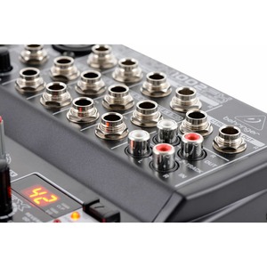 Аналоговый микшер Behringer XENYX 1002FX