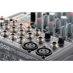 Аналоговый микшер Behringer XENYX 1002FX