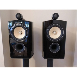 Полочная акустика B&W 805 Diamond Piano Black Gloss