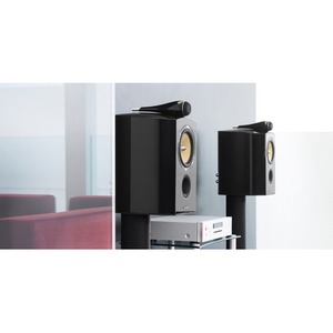 Полочная акустика B&W 805 Diamond Piano Black Gloss