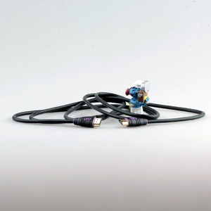 Кабель HDMI - HDMI QED (QE5001) Profile HDMI 1.0m