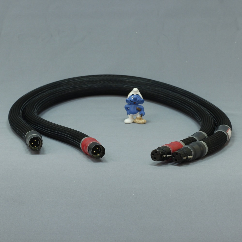 Кабель аудио 2xXLR - 2xXLR Purist Audio Design Elementa Advance Int. XLR-XLR 1.0m