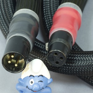 Кабель аудио 2xXLR - 2xXLR Purist Audio Design Elementa Advance Int. XLR-XLR 1.0m